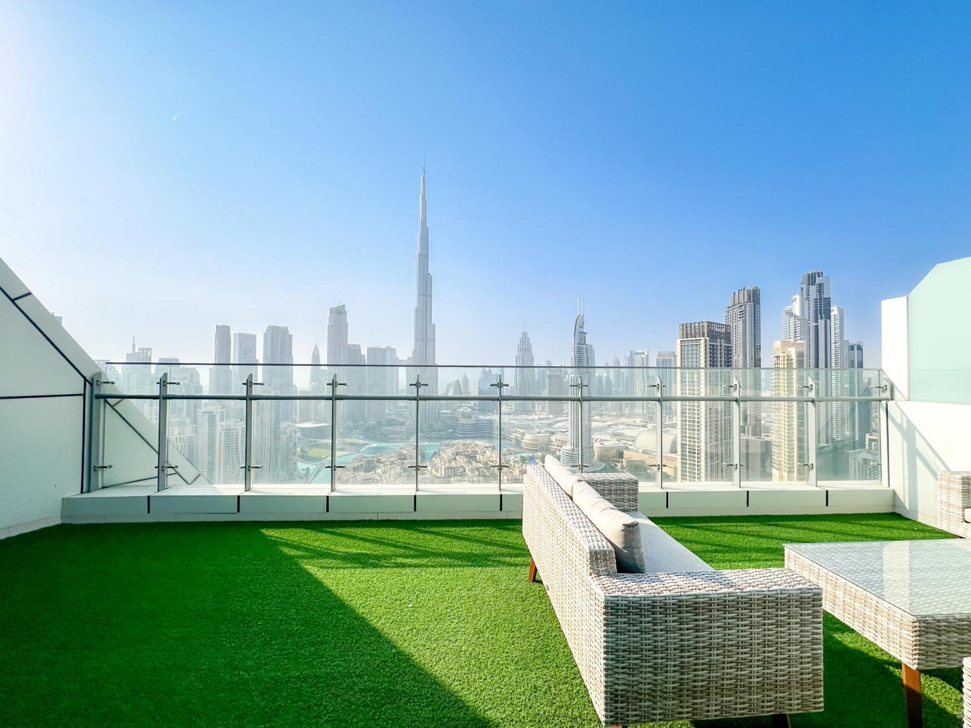 Panoramic Burj Khalifa View Luxury 2br Penthouse Apartment