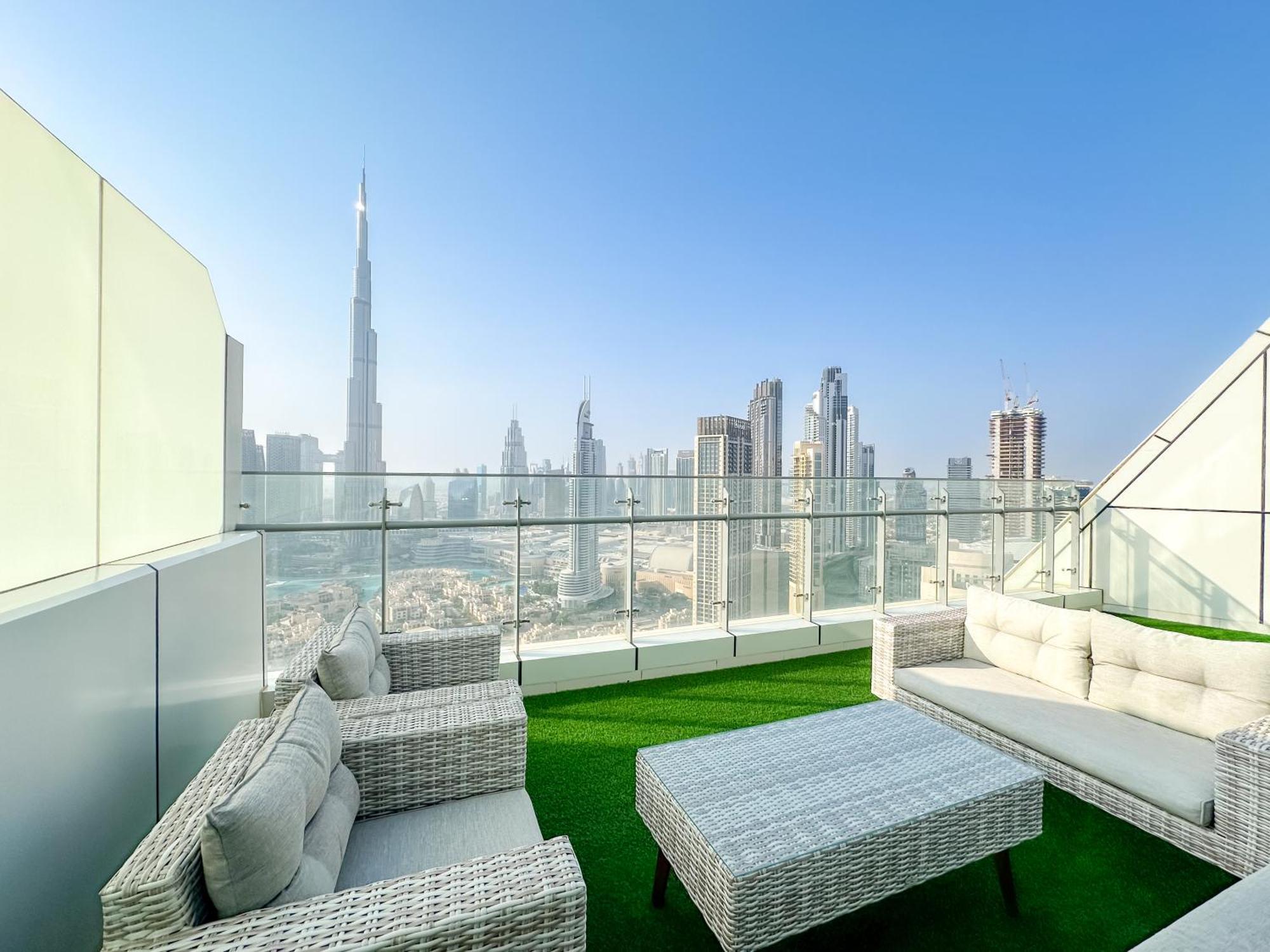 Panoramic Burj Khalifa View Luxury 2br Penthouse Apartment Dubai