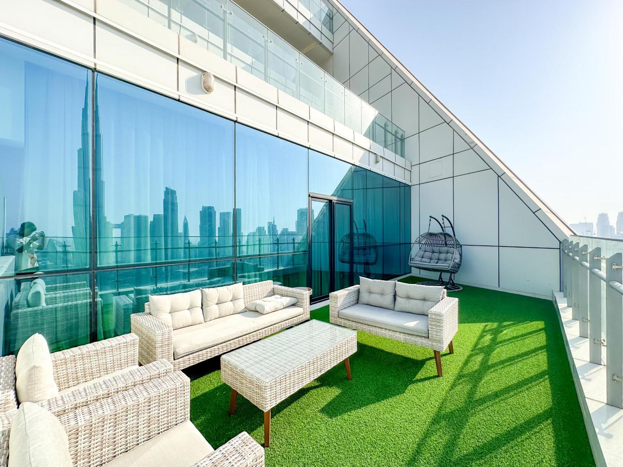 Panoramic Burj Khalifa View Luxury 2br Penthouse Apartment